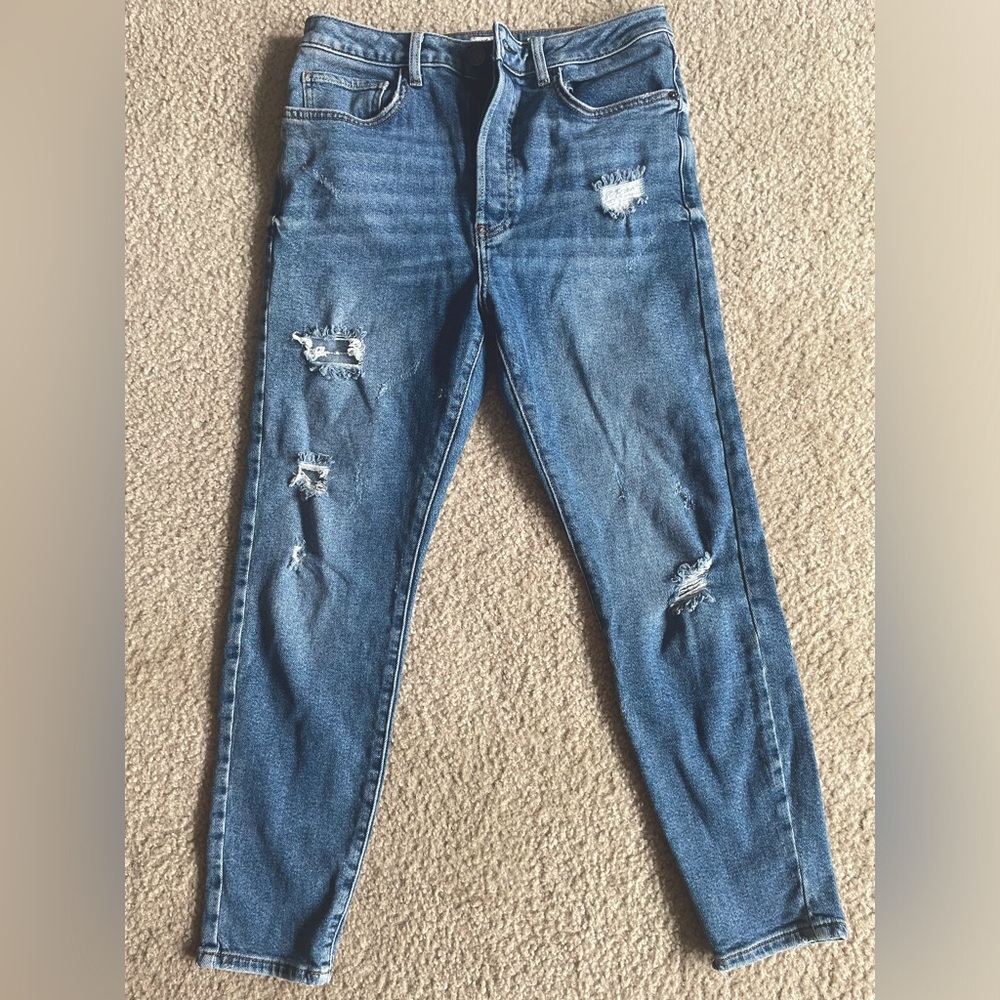 Forever 21 ripped jeans